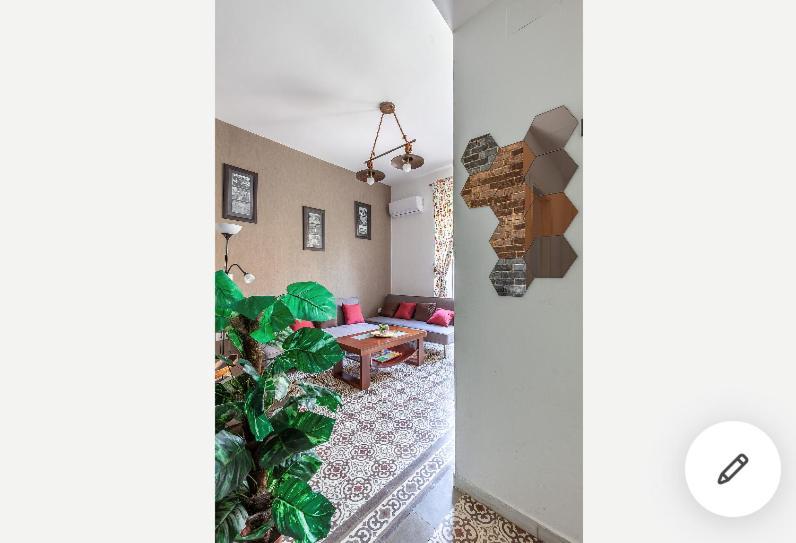 Violeta Apartment With Cozy Balcony Sevilla Экстерьер фото