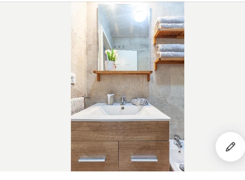 Violeta Apartment With Cozy Balcony Sevilla Экстерьер фото