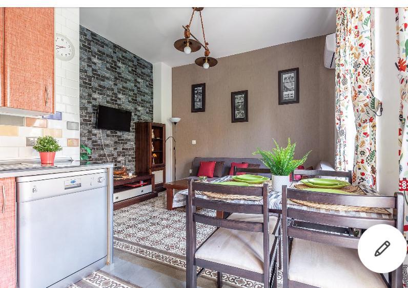 Violeta Apartment With Cozy Balcony Sevilla Экстерьер фото