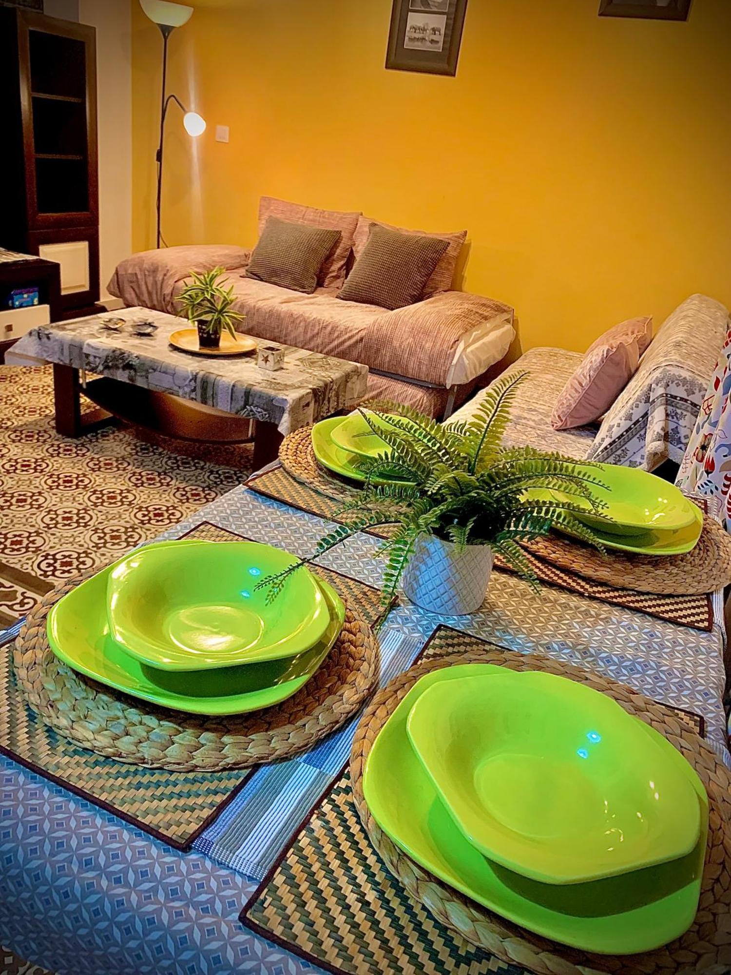 Violeta Apartment With Cozy Balcony Sevilla Экстерьер фото