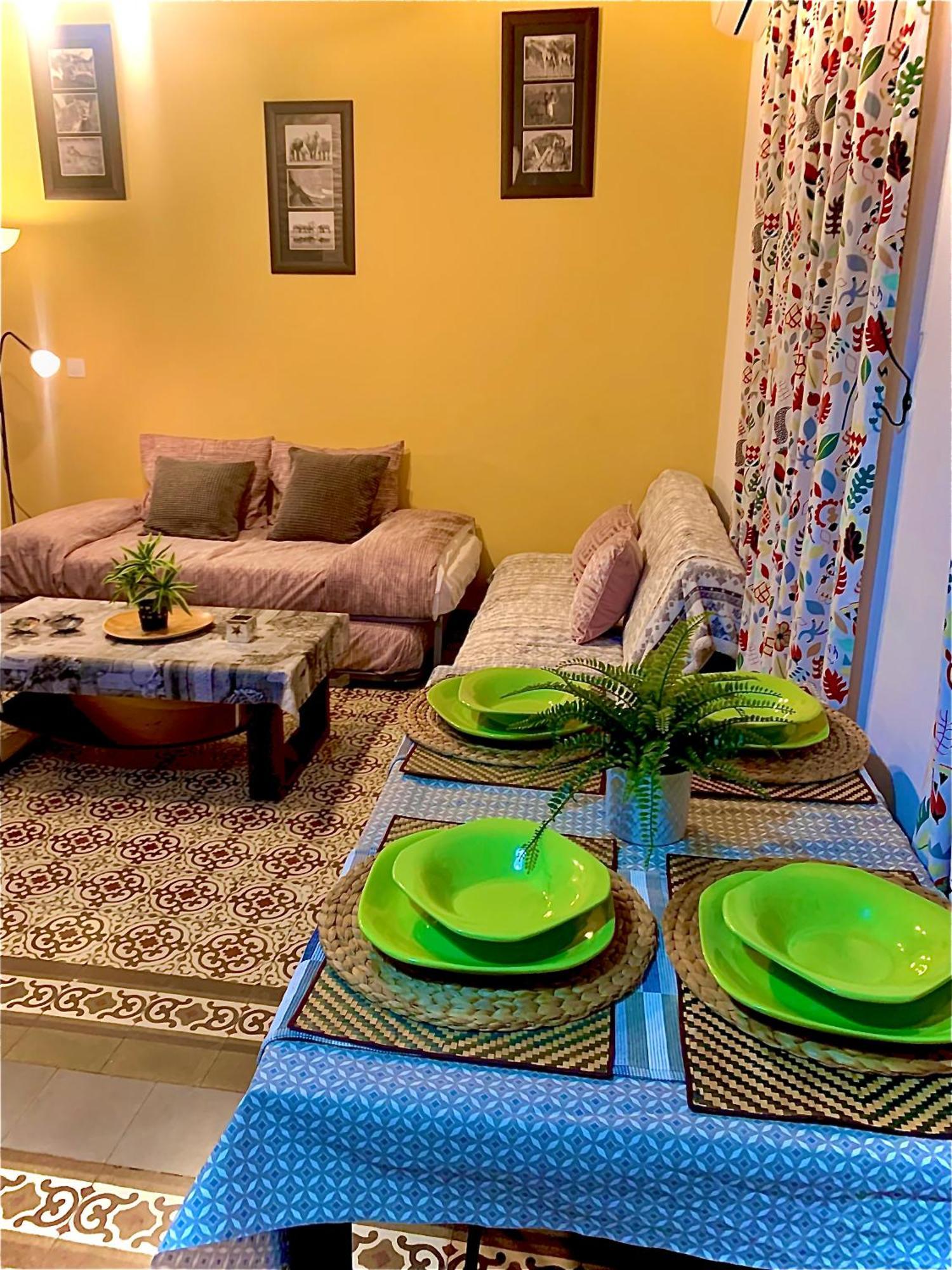 Violeta Apartment With Cozy Balcony Sevilla Экстерьер фото